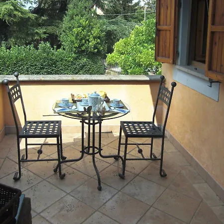 Bed & Breakfast La Vasella 3*